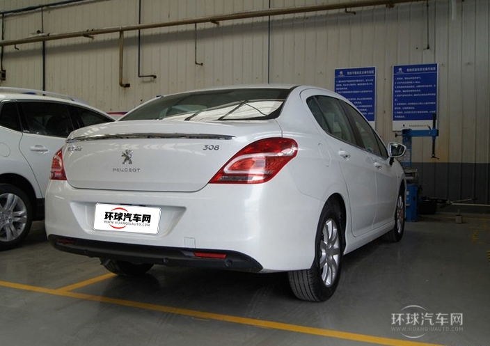 2014款 樂享版 2.0L 自動風尚型
