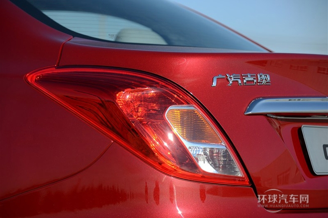 2014款 1.6L 手動(dòng)豪華型