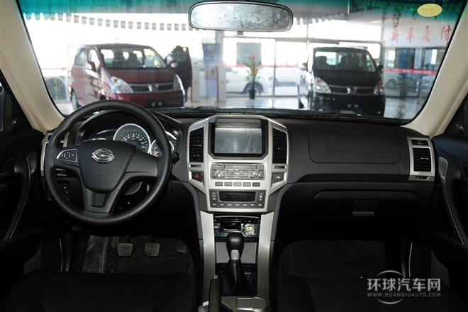 2012款 2.0L 手動汽油兩驅(qū)天窗版