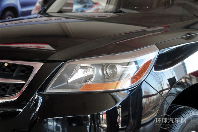 2012款 2.0L 手動汽油兩驅(qū)天窗版