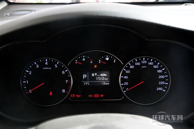 2013款 2.0L 7座自動(dòng)舒適版 國IV