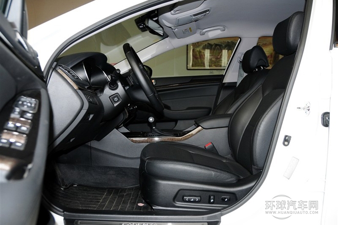 2013款 2.4L 商務(wù)型 國IV