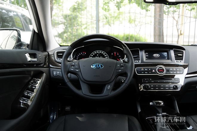 2013款 2.4L 商務(wù)型 國(guó)V