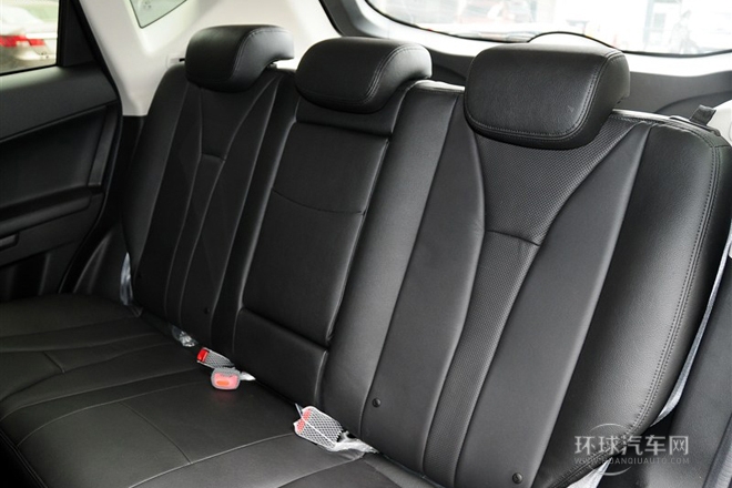 2012款 2.0L 自動兩驅(qū)豪華版