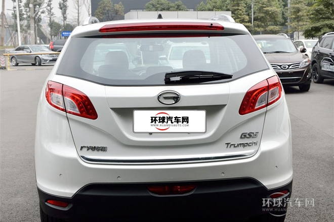 2013款 2.0L 自動兩驅淺內(nèi)特別版