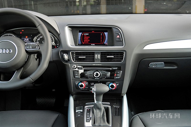 2013款 40 TFSI 技術(shù)型