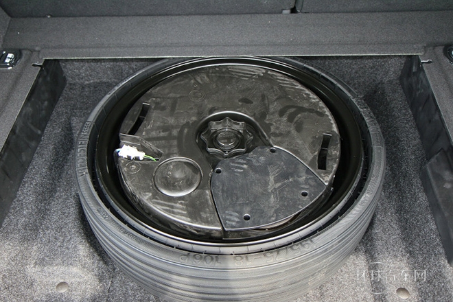 2013款 35 TFSI 標(biāo)準(zhǔn)型