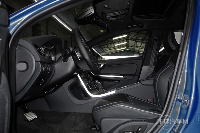 2014款改款2.0T T5個性運(yùn)動版