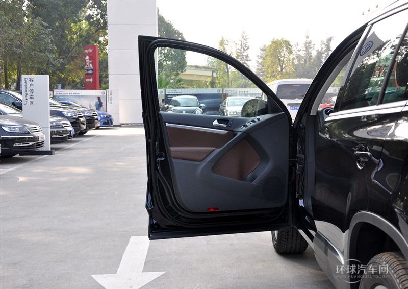 2012款 2.0TSI 舒適版