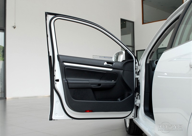 2011款 1.4TSI 豪華旅行版