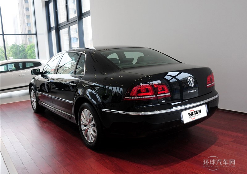 2012款 3.0L 商務(wù)型