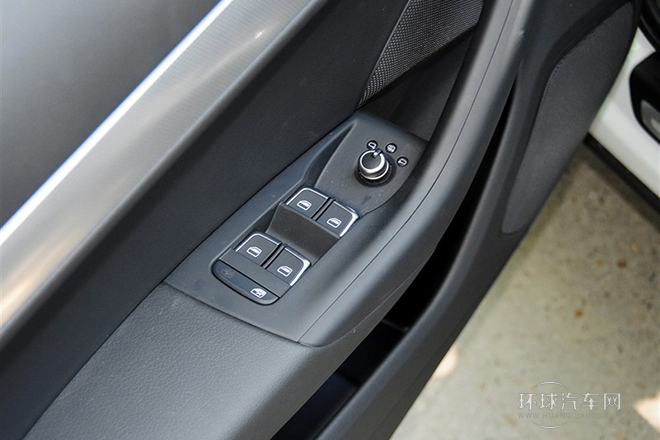2015款 30 TFSI 舒適型