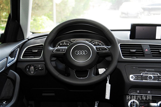 2015款 30 TFSI 舒適型