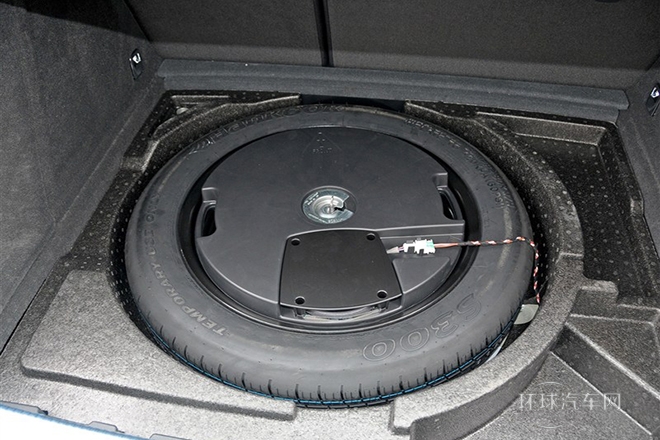 2015款 30 TFSI 進(jìn)取型