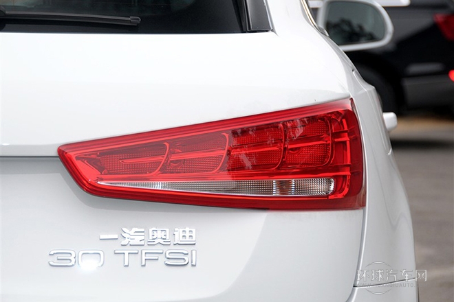2015款 30 TFSI 進(jìn)取型