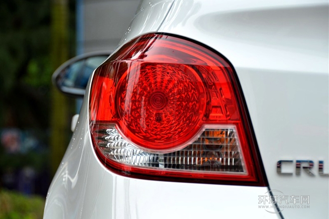 2013款 掀背 1.6L 自動(dòng)豪華型