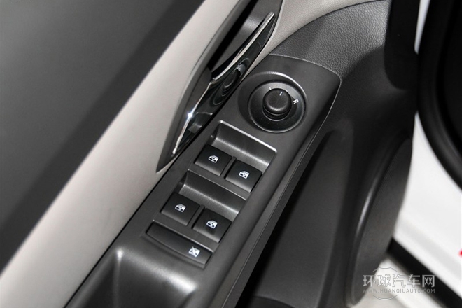 2014款 1.6L SL百萬(wàn)紀(jì)念版 MT