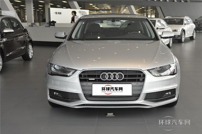 2013款 40 TFSI quattro個(gè)性運(yùn)動型