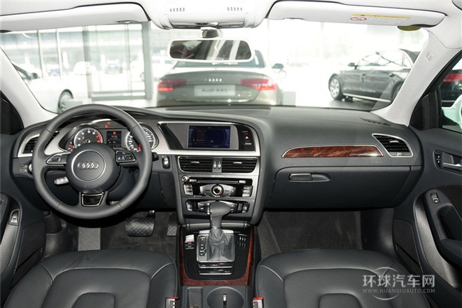 2013款 35 TFSI 自動(dòng)舒適型