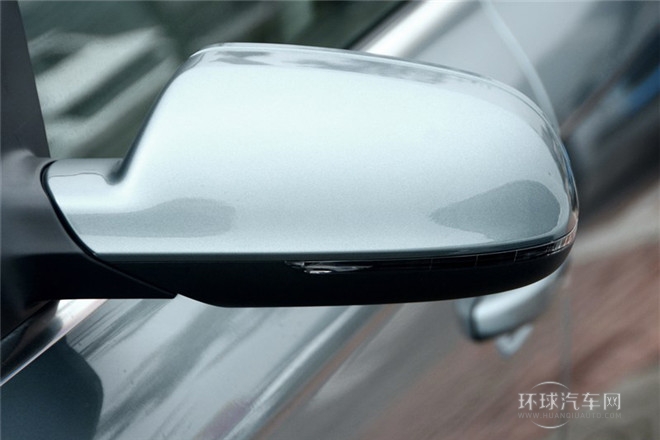 2013款 30 TFSI 自動(dòng)舒適型