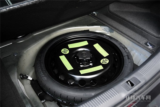 2013款 30 TFSI 手動(dòng)舒適型