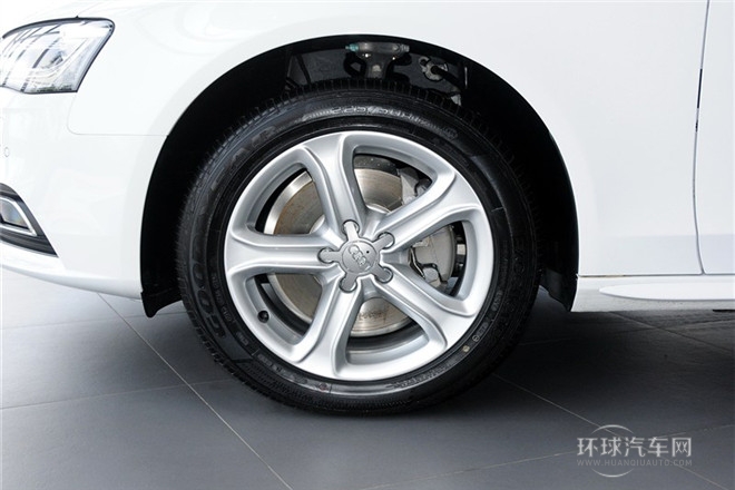 2015款 45 TFSI quattro個性運(yùn)動型