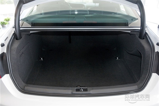 2015款 45 TFSI quattro個(gè)性運(yùn)動(dòng)型