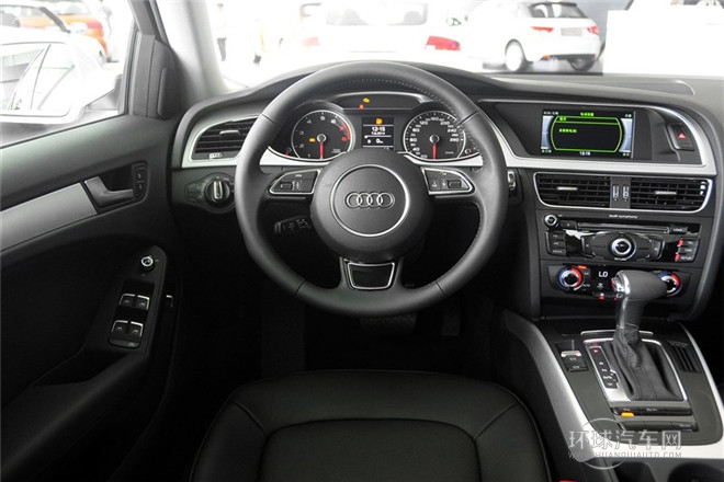 2015款 35 TFSI 自動(dòng)標(biāo)準(zhǔn)型