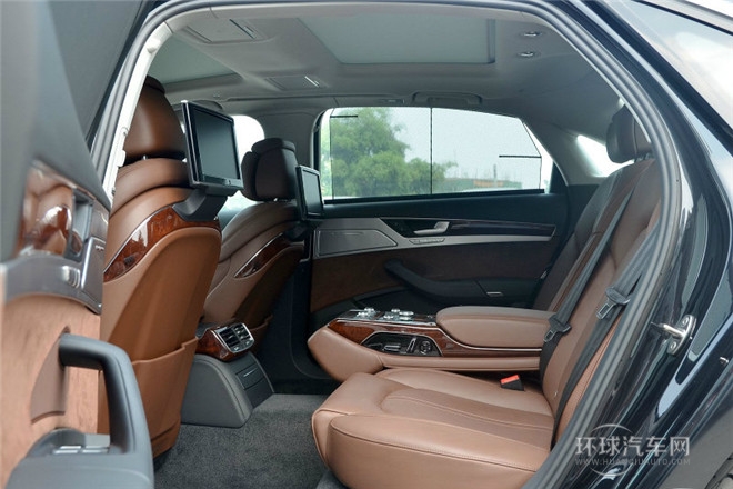 2013款 A8L 55 TFSI quattro專(zhuān)享型