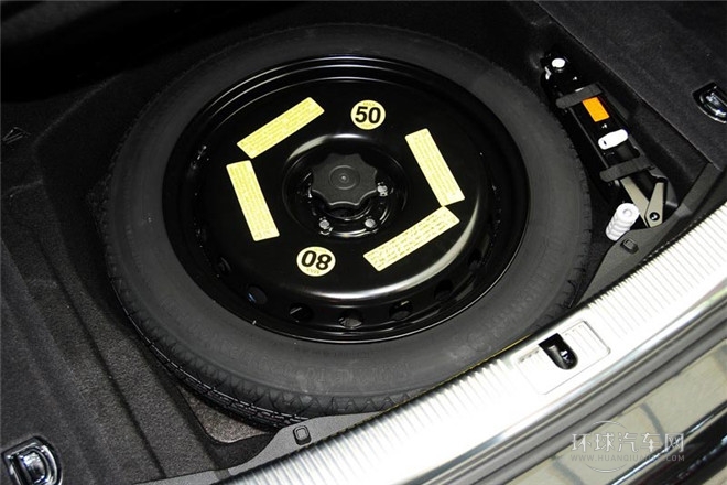 2013款 A8L 45 TFSI quattro專享型