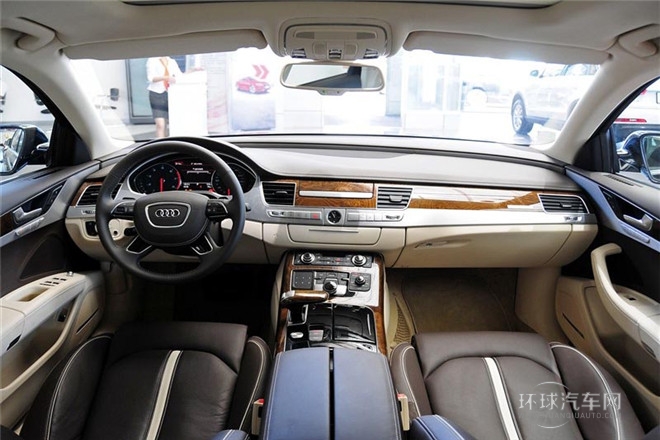 2013款 A8L 45 TFSI quattro專(zhuān)享型