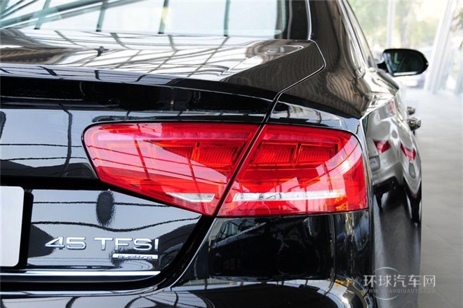 2013款 A8L 45 TFSI quattro舒適型