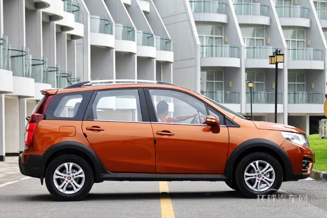 2014款 1.5L 手動(dòng)尊享型