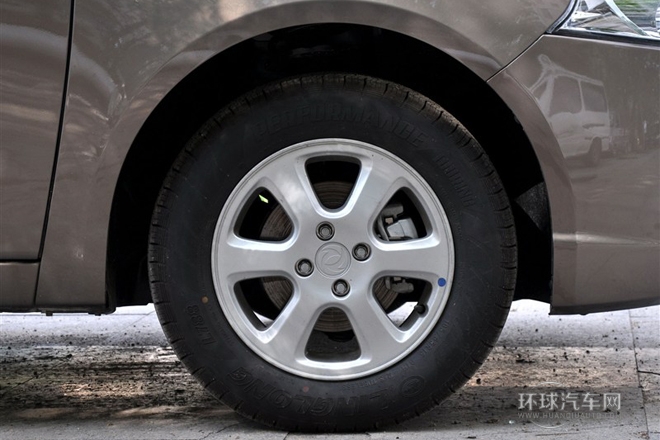 2014款 XL 1.5L 手動(dòng)豪華型 國(guó)IV