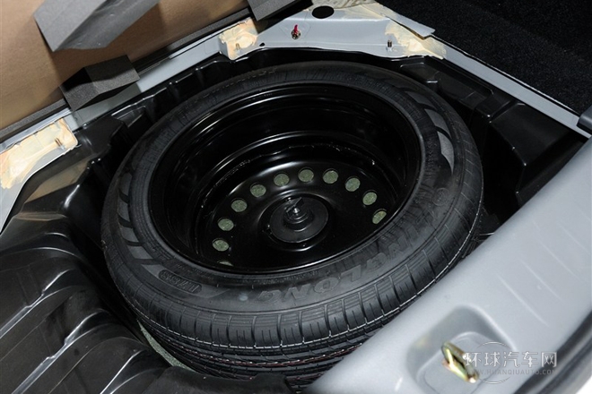 2014款 XL 1.5L 手動(dòng)豪華型 國(guó)V