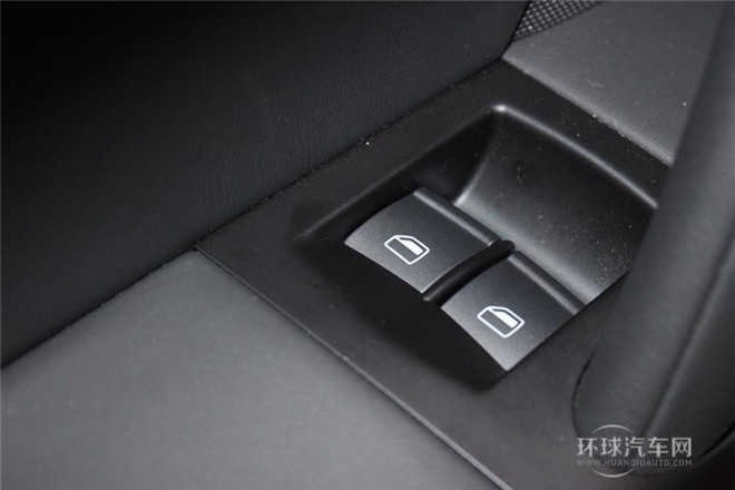 2013款 TT Coupe 45 TFSI 彩色夢(mèng)幻版