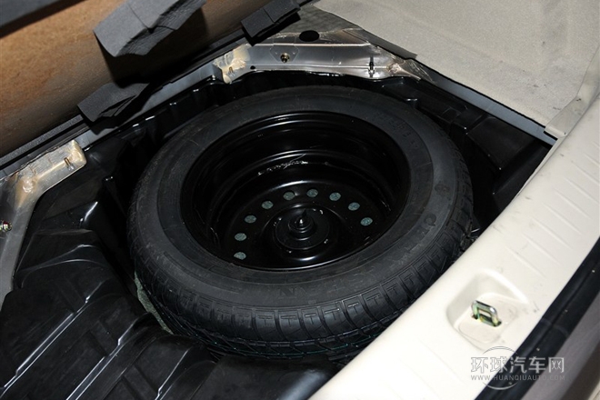 2014款 XL 1.5L 手動(dòng)舒適型 國(guó)V