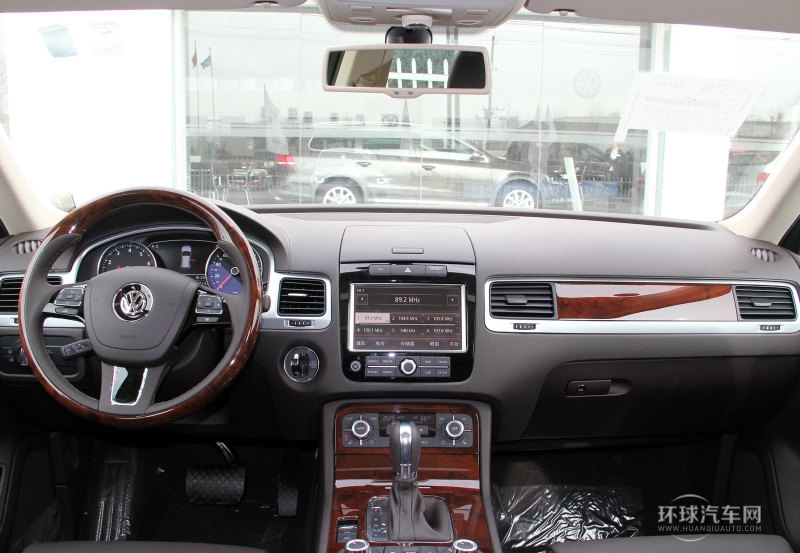 2013款 3.6L V6 越野增強(qiáng)豪華型