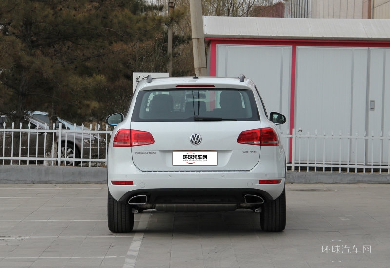 2013款 3.6L V6 越野增強(qiáng)豪華型