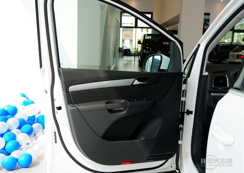 2013款 1.8TSI 標(biāo)配型 歐V