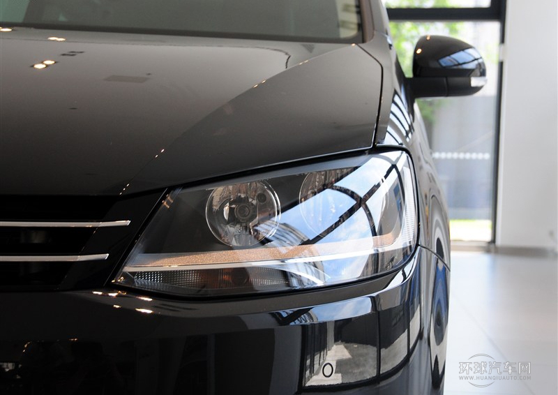 2013款 1.8TSI 舒適型 歐V