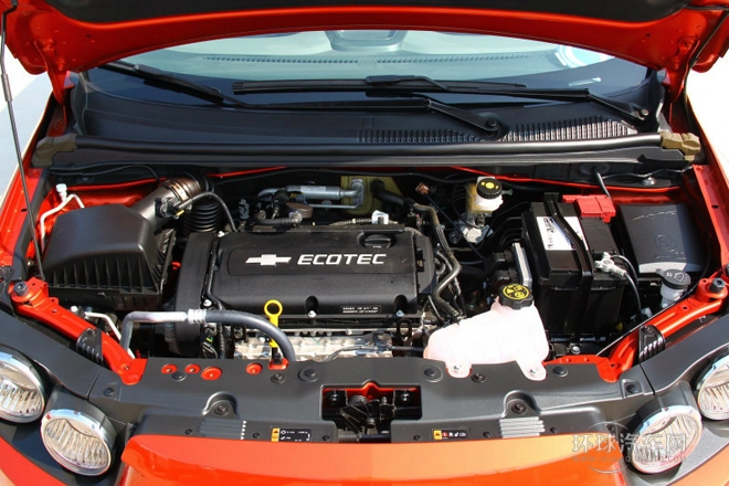2013款 兩廂 1.6L AT SX 風(fēng)尚影音版