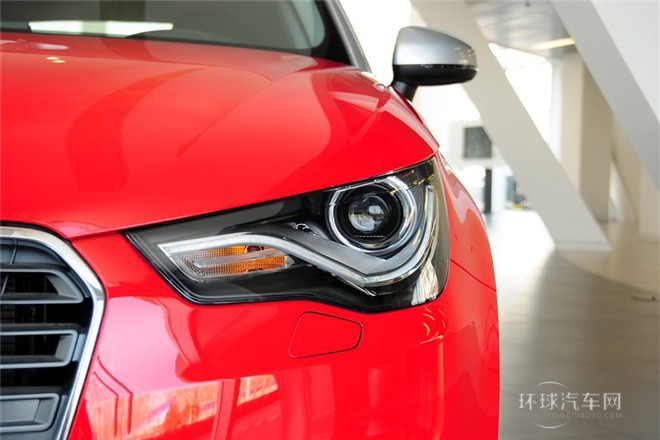 2014款 30 TFSI 舒適型