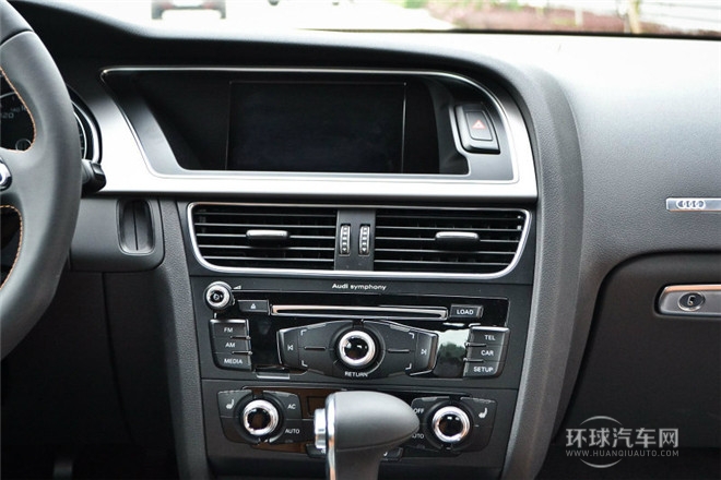 2013款 Coupe 40 TFSI風(fēng)尚版