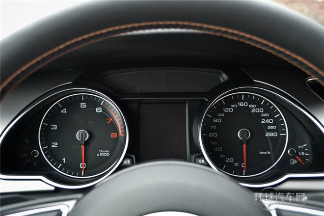 2013款 Coupe 40 TFSI風(fēng)尚版