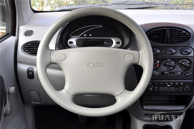 2012款 夢想版 0.8L 手動(dòng)夢想型