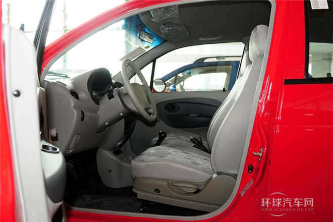2012款 時尚版 1.0L 手動冠軍型