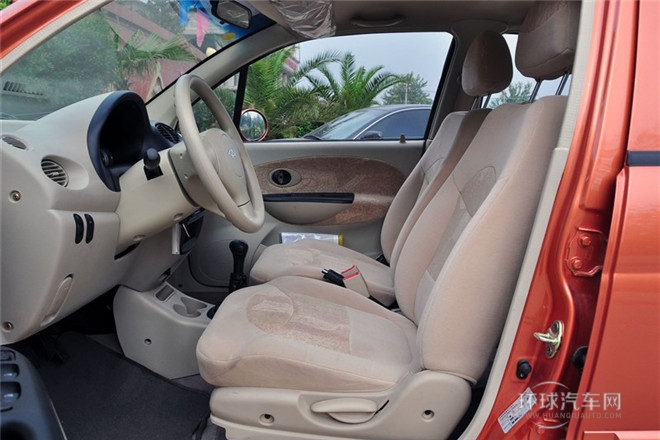 2012款 時(shí)尚版 1.0L 手動啟航型