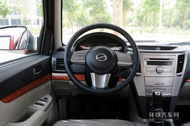 2014款 2.2L汽油四驅豪華型中雙4GZ1