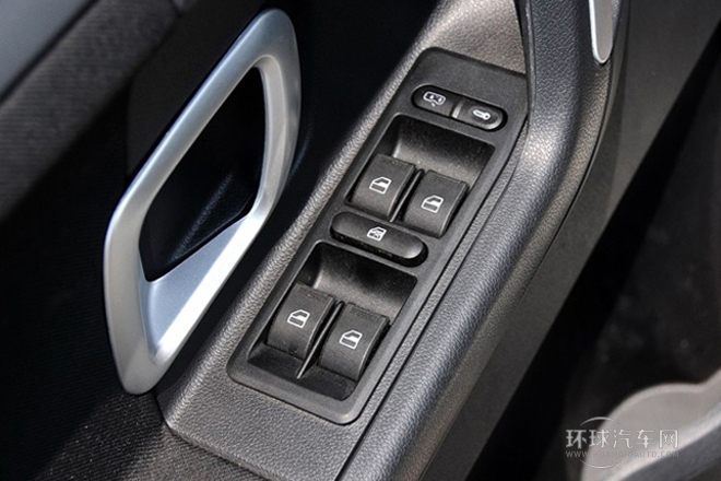 2014款 1.5L 手動商務(wù)版